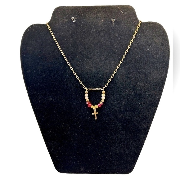 Jewelry - Necklace Handmade Antique Gold Link Cross Sage Green/Cranberry/White Beaded 18”